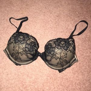 Maidenform push up bra